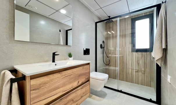 Nybyggeri - Fritliggende villa -
Benferri - BENFIS PARK