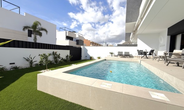 Resale - Wohnung Appartement -
Pilar de la Horadada - Costa Blanca Sur