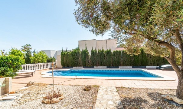 Revente - Villa Individuelle -
Torrevieja - La Mata