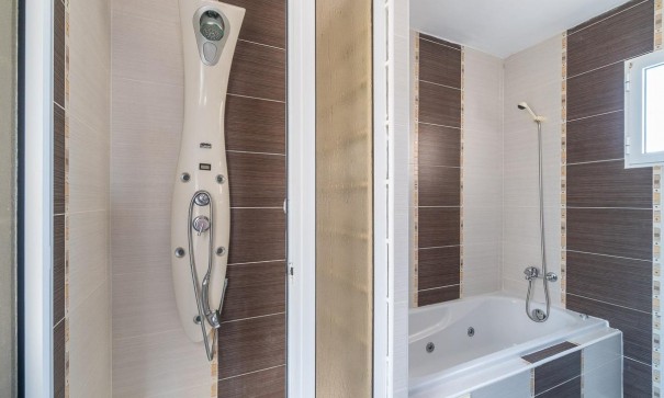 Revente - Villa Individuelle -
Torrevieja - La Mata