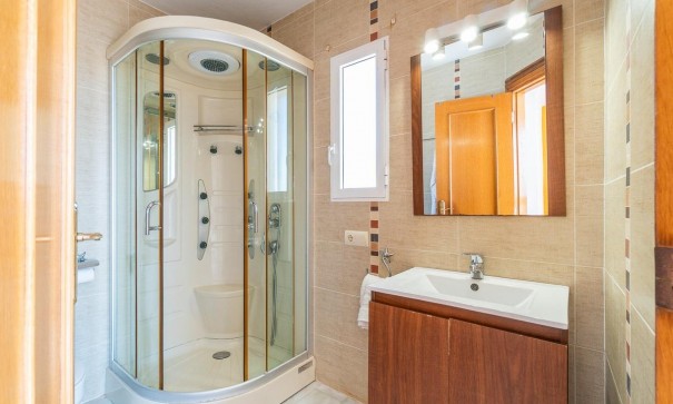 Revente - Villa Individuelle -
Torrevieja - La Mata