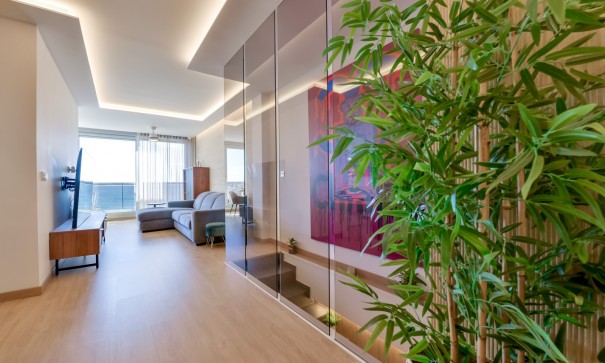 Revente - Appartement -
Altea