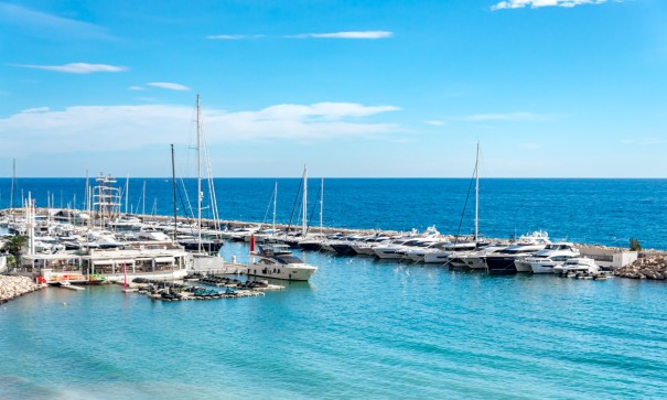 Revente - Appartement -
Altea