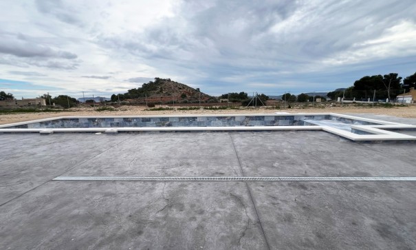 Nowa konstrukcja - Willa wolnostojąca -
Aspe