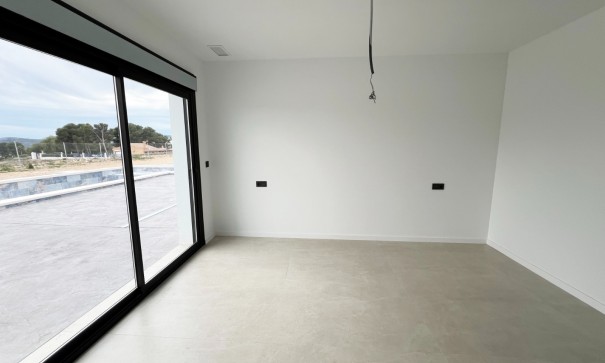 Nowa konstrukcja - Willa wolnostojąca -
Aspe