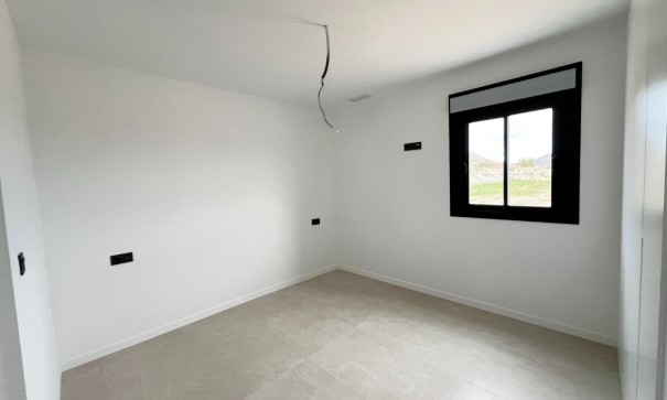 Nowa konstrukcja - Willa wolnostojąca -
Aspe