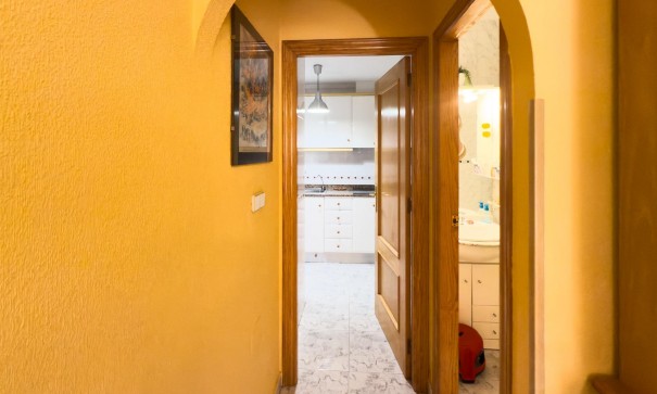 Herverkoop - Apartement Flat -
Torrevieja - La Mata pueblo