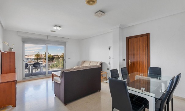 Resale - Wohnung Appartement -
Torrevieja - Paseo maritimo