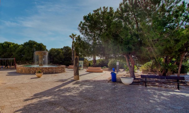 Resale - Wohnung Appartement -
Torrevieja - Paseo maritimo