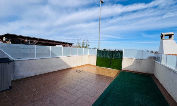 Revente - Maison de ville -
Daya Nueva