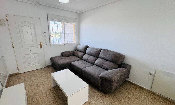 Revente - Maison de ville -
Daya Nueva