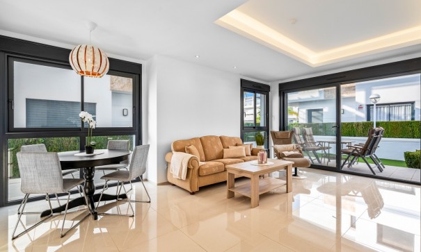 Återförsäljning - Villa i parhus -
Ciudad Quesada - Rojales - Lo Marabu - Doña Pepa 2