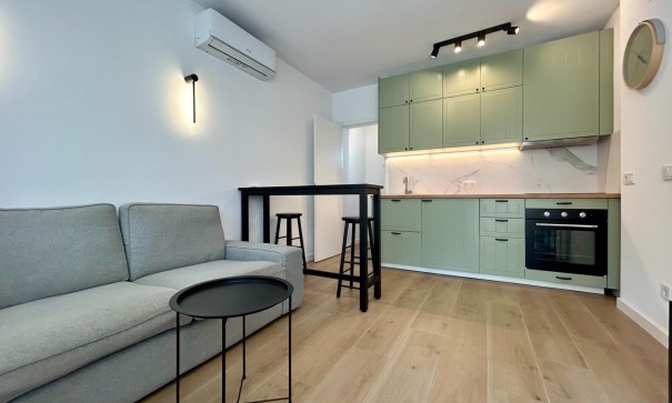 Sale - Apartment Flat -
San Miguel de Salinas - Las filipinas