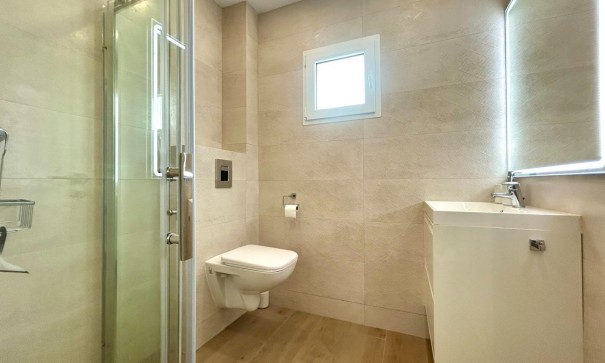 Sale - Apartment Flat -
San Miguel de Salinas - Las filipinas