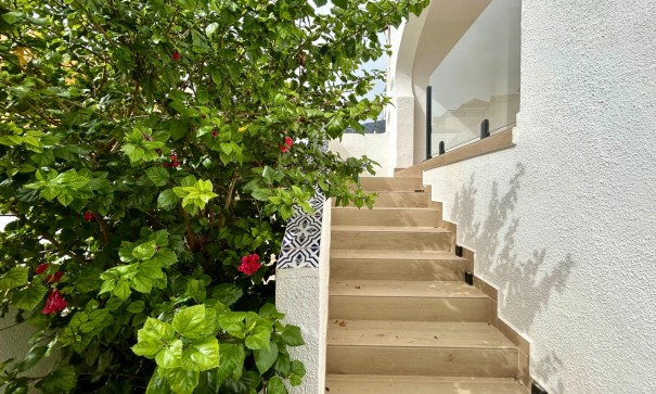 Sale - Apartment Flat -
San Miguel de Salinas - Las filipinas