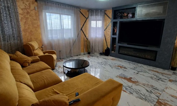 Revente - Villa Individuelle -
San Miguel de Salinas - Comunidad de las Comunicaciones