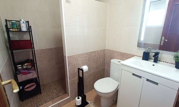 Revente - Villa Individuelle -
San Miguel de Salinas - Comunidad de las Comunicaciones