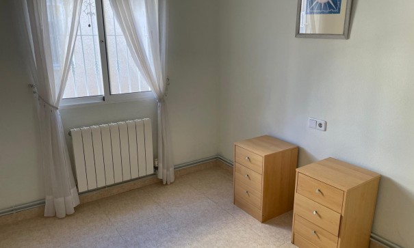 Sprzedaż - Dom miejski -
Villamartín