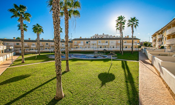 Återförsäljning - Lägenhet lägenhet -
Lomas de Cabo Roig