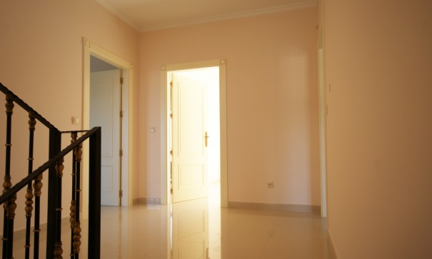 Återförsäljning - Fristående villa -
Cabo Roig - MUY CERCA DE LA PLAYA