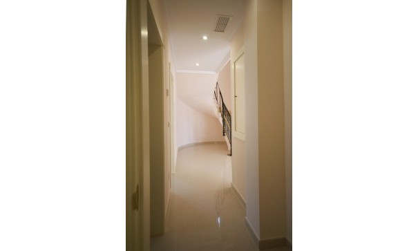 Återförsäljning - Fristående villa -
Cabo Roig - MUY CERCA DE LA PLAYA