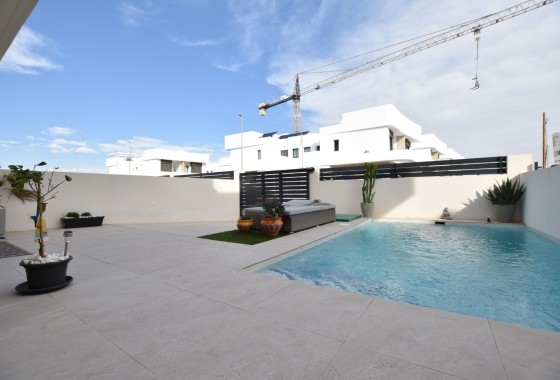Revente - Villa Individuelle -
Los Montesinos