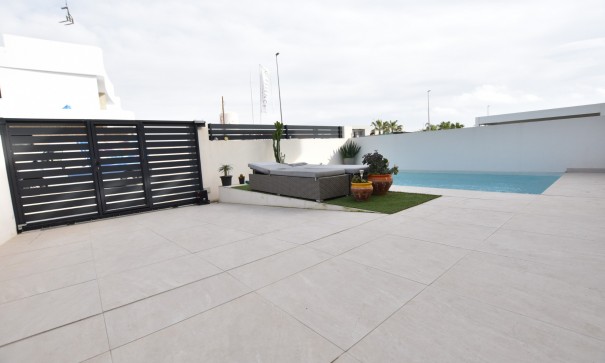 Sale - Detached Villa -
Los Montesinos