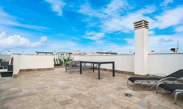 Venta - Apartamento piso -
Pilar de la Horadada - La Torre de la Horadada