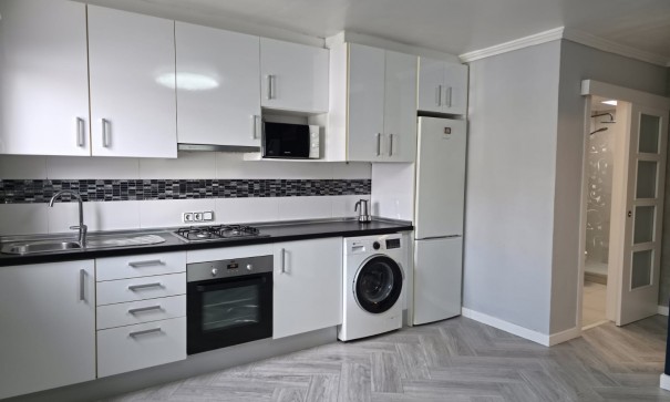 Herverkoop - Stadswoning -
La Torreta - Torrevieja