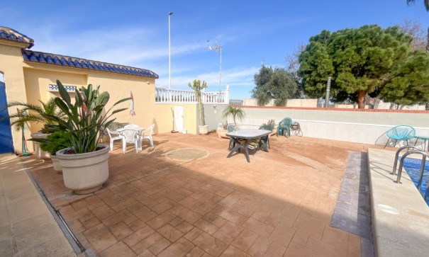 Sale - Apartment Flat -
Torrevieja - La Mata