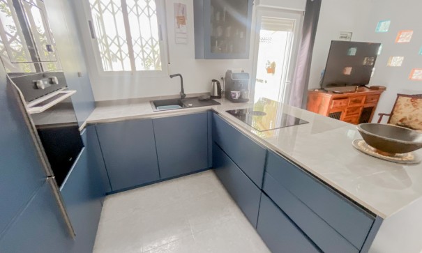 Sale - Apartment Flat -
Torrevieja - La Mata