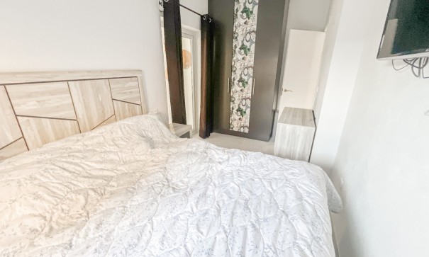 Sale - Apartment Flat -
Torrevieja - La Mata