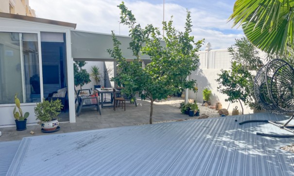 Sale - Apartment Flat -
Torrevieja - La Mata