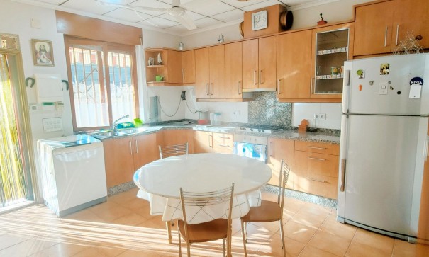 Videresalg - Fritliggende villa -
Aspe