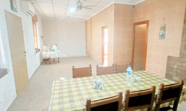 Videresalg - Fritliggende villa -
Aspe