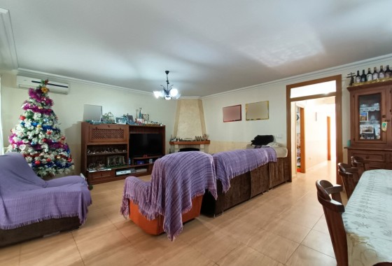 Revente - Villa Individuelle -
Hondón de los Fráiles