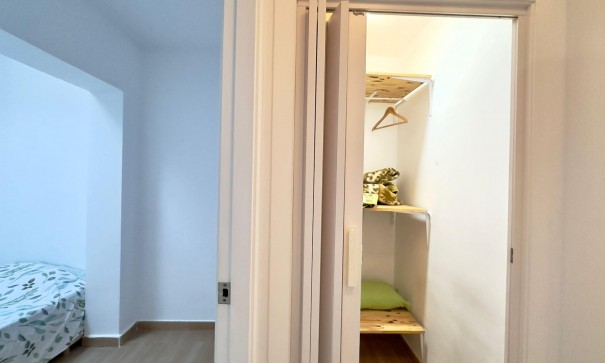 Herverkoop - Apartement Flat -
Torrevieja - El limonar