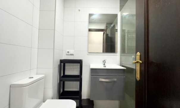 Sprzedaż - Apartament mieszkanie -
Torrevieja - torrevieja