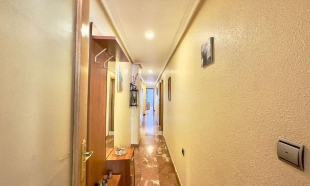 Herverkoop - Apartement Flat -
Torrevieja - torrevieja