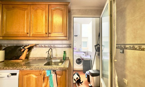 Herverkoop - Apartement Flat -
Torrevieja - torrevieja