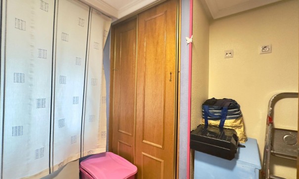 Herverkoop - Apartement Flat -
Torrevieja - torrevieja