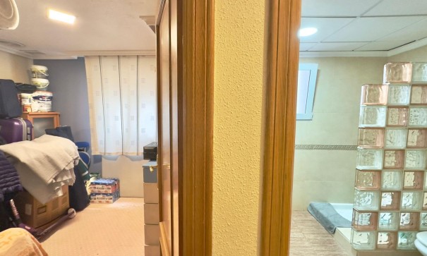 Herverkoop - Apartement Flat -
Torrevieja - torrevieja