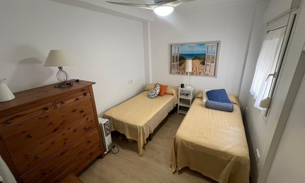 Revente - Appartement -
Torrevieja - La Mata pueblo