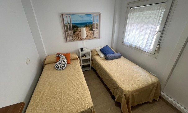 Revente - Appartement -
Torrevieja - La Mata pueblo