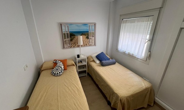 Revente - Appartement -
Torrevieja - La Mata pueblo