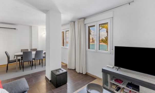 Sale - Apartment Flat -
Torrevieja - Playa del cura