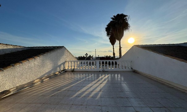 Sale - Detached Villa -
Torrevieja - San luis