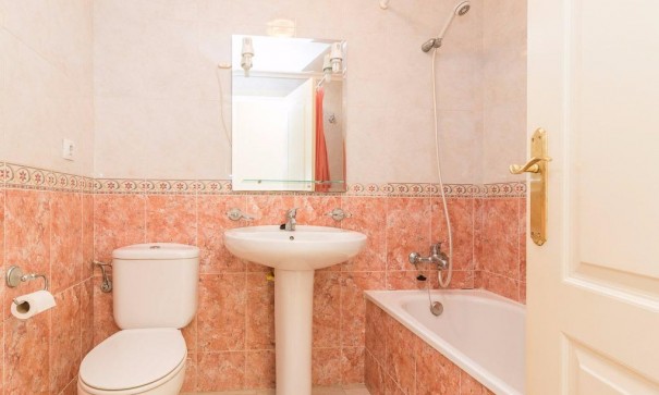 Venta - Apartamento piso -
Torrevieja - Centro