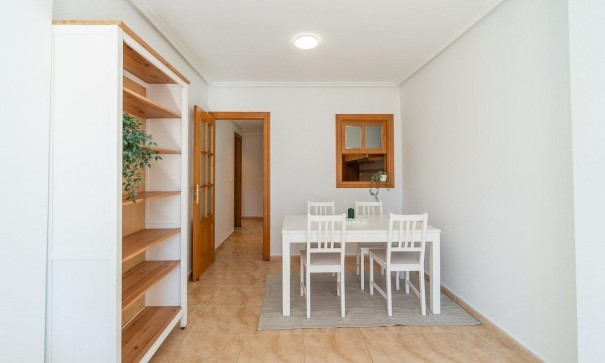 Sale - Apartment Flat -
Torrevieja - Centro