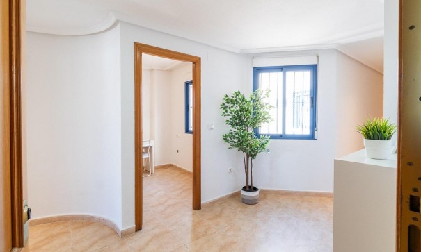 Sale - Apartment Flat -
Torrevieja - Centro